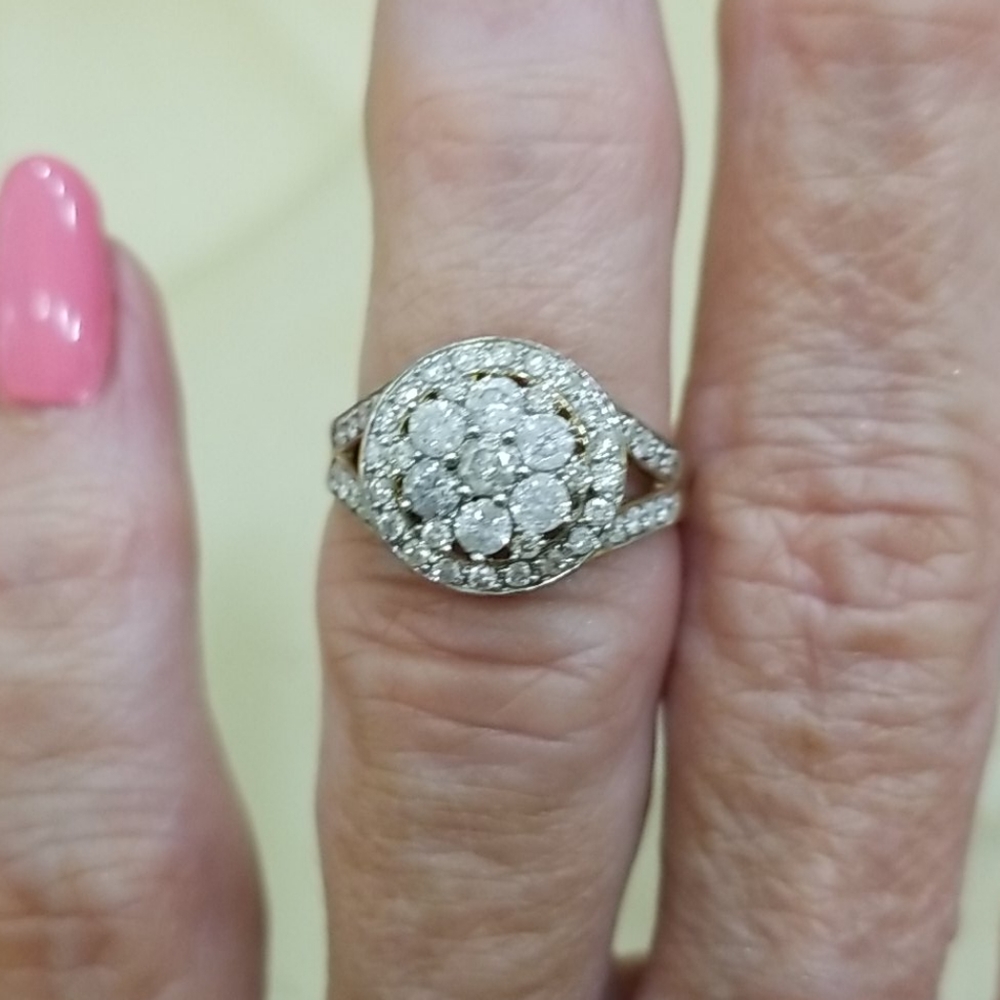 Diamond ring